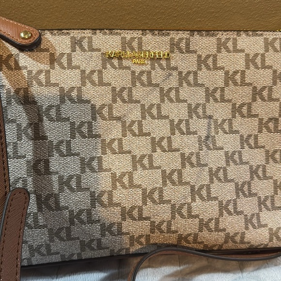 Karl Lagerfeld Paris Used Crossbody Purse With Some Corner Rubbing & Black Mark - Picture 2 of 13